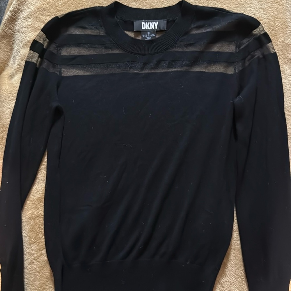 Dkny sweater